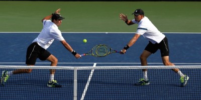 đánh đôi trong tennis